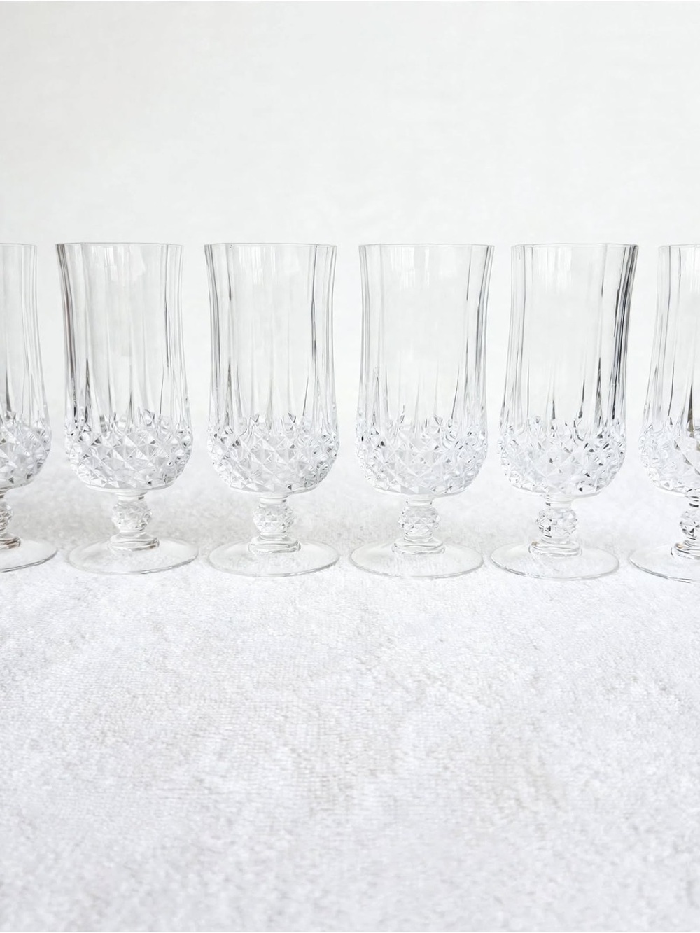 Cristal d’Arques Durand Crystal Stemmed Water Glasses - Clear Cut Pattern (Set)